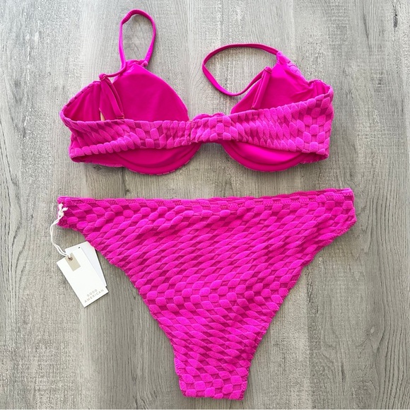 Good American Pink Ribbed Bikini Set - Picture 2 of 4